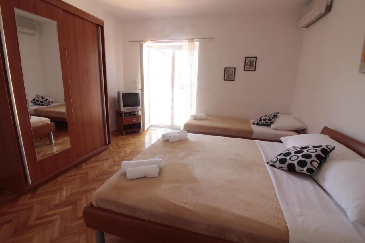 Studios & Rooms Fiesta Новалья Номер фото
